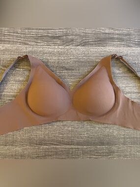 Seamless Wireless T-Shirt Bra